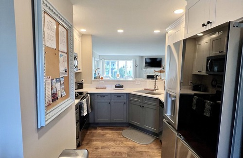 Duck Condominio | NEWLY RENOVATED Sound Side Condo in Duck!