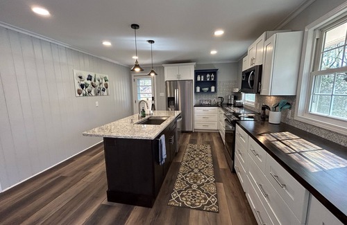Winston - Salem Casa | Newly renovated, tranquil house, close to everything in historic Ardmore