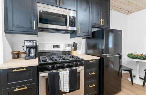 Big Bear Lake Casa | Newly Renovated Villa 6 Beds Fenced-in Backyard