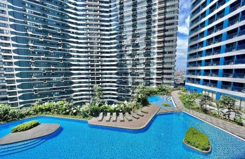 San Antonio Apartamento | Newly Turned 0ver Cond0- Air Makati 1BR with Balcony