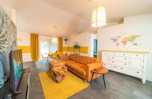 Campbell Casa | Newly Updated 3 Bedroom Home