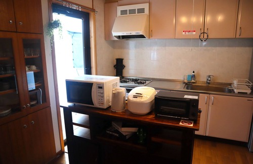 Chatan Casa | NewOpen 】 Located in the popular tourist area of Chatan! 1 minute walk to the beach! Max. 14 persons