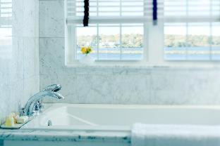 Newport Hotel | Newport Beach Hotel & Suites