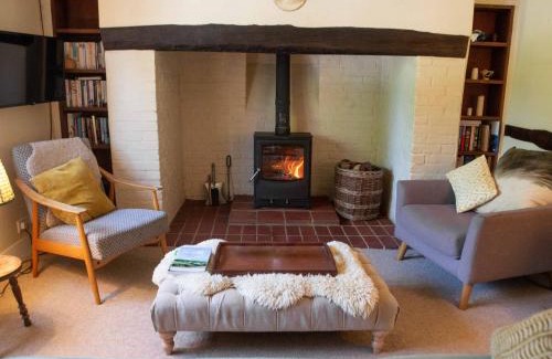 Plumpton Green Casa | Newstead Farmhouse