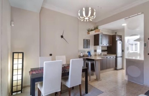 Las Palmas de Gran Canaria Apartamento | JUNTO A PLAYA DE LAS CANTERAS! encantador y amplio apto. de 80 m2 bien ubicado