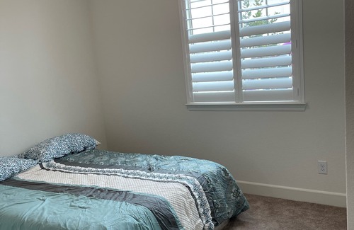Roseville Casa | Next Gen private room suite for rent or lease