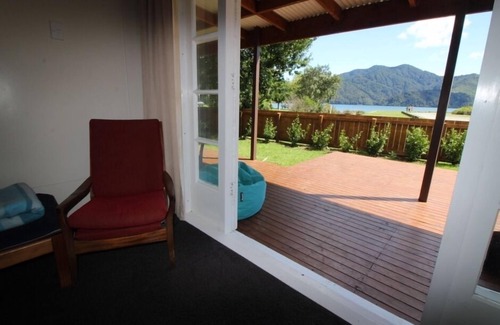 Ngakuta Bay Casa | Ngakuta Bay Waterfront-Queen Charlotte Dve, Picton