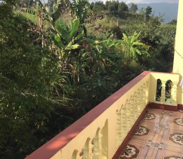 Bac Quang Casa | Nhà Nghỉ Bình Dân Xanh