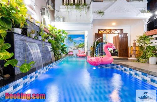 Thang Tam Casa | Nhà Nghỉ Mát Trung Tâm Bãi Sau HM XANH