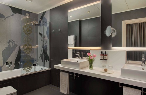 Santa Maria Novella Hotel | NH Firenze
