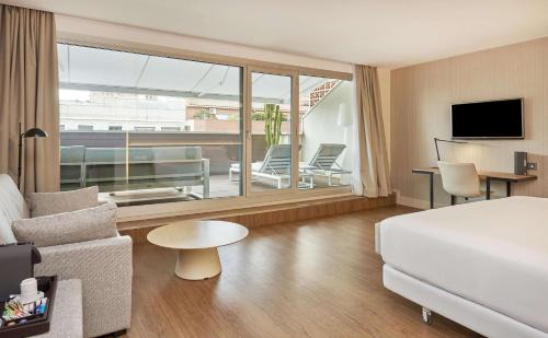 Les Corts Hotel | NH Sants Barcelona