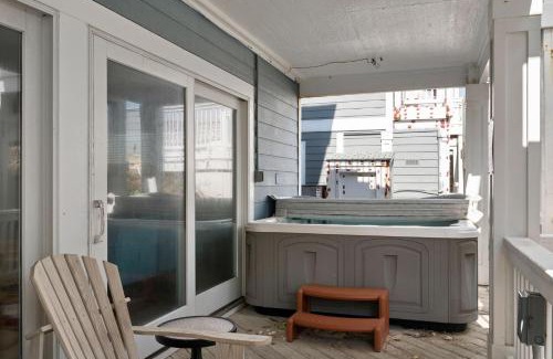 Nags Head Casa | NH145 One of These Nights