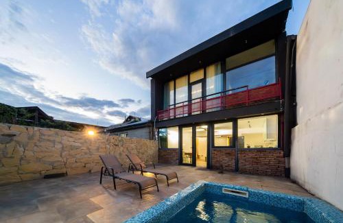 Tbilisi Villa | Niabi Villa with pool