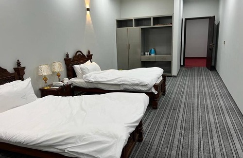 Punjab Hotel | Niagara Falls Bahawalpur