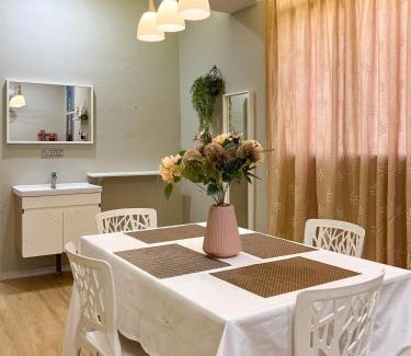 Nibong Tebal Casa | Nibong Tebal Beautiful Homestay Retreat with WiFi & Netflix