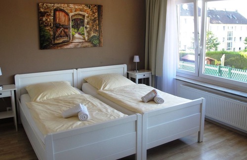 Hetterscheidt Apartamento | bonito apartamento de 2 dormitorios cerca de Dusseldorf, zona tranquila y central con balcón soleado