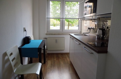 Leutzsch Apartamento | Bonito apartamento de 2 dormitorios en planta baja con Wi-Fi