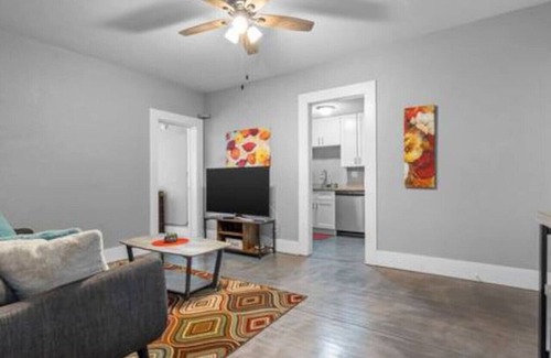 Sherman Hill Apartamento | Nice 2 bedroom in Sherman Hill-8