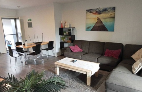 Kelmscott Apartamento | Nice 2 bedrooms and 1 bathroom apartment in the south east of the Perth City.