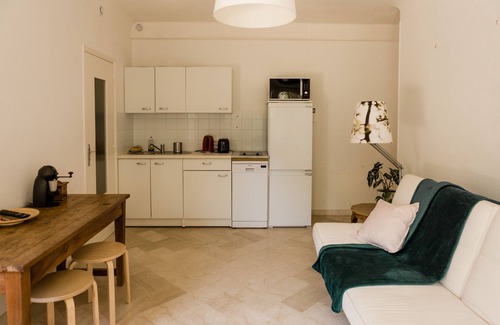 Santa Cruz Apartamento | Bonita piscina de 2 habitaciones en Nimes