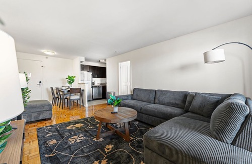 North Brookline Apartamento | Nice 2bd/1.5ba near BU 6783