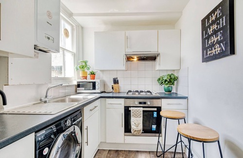 St. Mary's Park Apartamento | Nice 3 bed flat near Chelsea