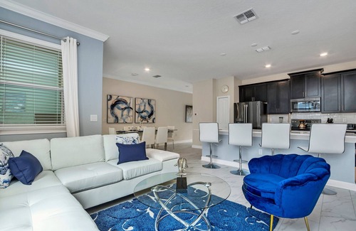 Campbell Casa | Nice 3 Bed Pool Townhome in Storey Lake Resort