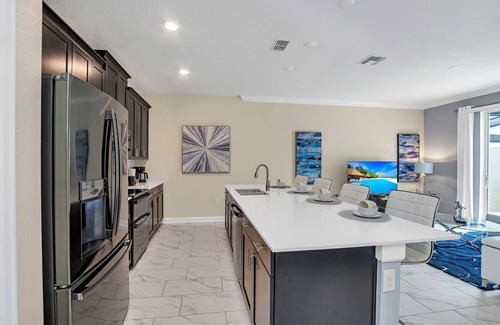 Campbell Casa | Nice 3 Bed Pool Townhome in Storey Lake Resort