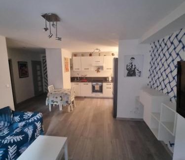 Saint-Raphael Apartamento | Nice 43m with garden near the Old Port