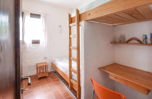 Ruoni Apartamento | Alojamiento de 2 habitaciones en Ruoni S.Teresa Gallura