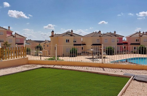 Banos y Mendigo Apartamento | Nice and New appartment in Altaona Golf, private garden.