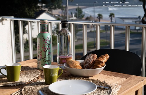 Saint-Palais-sur-Mer Apartamento | Nice apartment in residence, sea view, elevator, parking