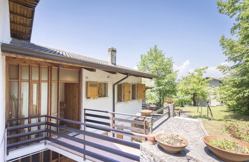 San Zeno di Montagna Apartamento | Bonito apartamento para 4 pers. en San Zeno di Montagna en el lago de Garda con vistas al lago