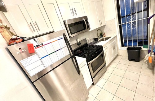 Hunters Point Apartamento | NICE APARTAMENT - 1 STOP FROM MANHATTAN
