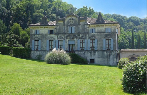 Colognola ai Colli Apartamento | Acogedor apartamento para 8 personas con A/C, WIFI, piscina, TV y aparcamiento, cerca de Verona