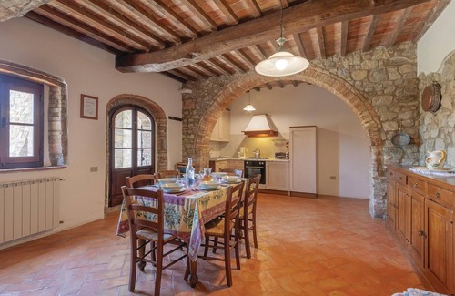 Montecatini Val di Cecina Apartamento | Bonito apartamento en Montecatini VC.