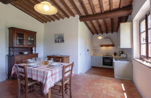 Montecatini Val di Cecina Apartamento | Bonito apartamento en Montecatini VC.