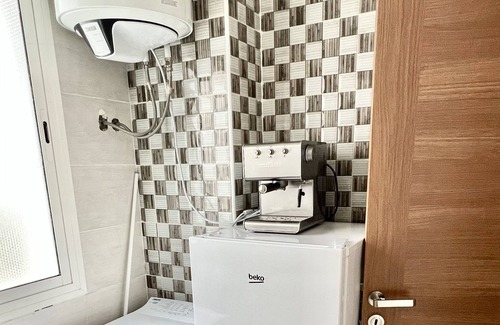 Hjar Ennhal Apartamento | Nice apartment between swimming pool and beach.