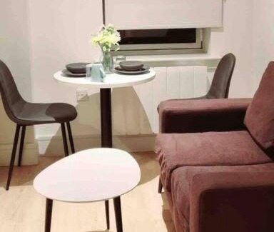 Loxford Apartamento | Nice Apartment Close to Ilford Station , NETFLIX AND WI-FI FREE