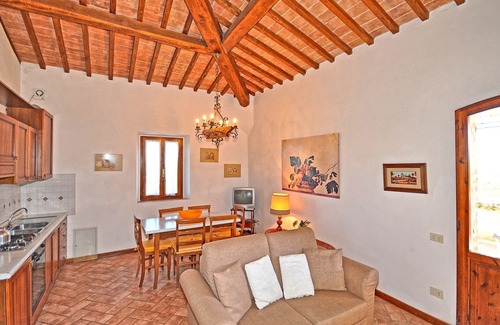 San Gimignano Apartamento | Bonito apartamento con A/C, piscina, WIFI, TV, terraza, vista panorámica y aparcamiento