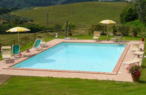 San Gimignano Apartamento | Precioso apartamento con piscina, WIFI, A/C, mascotas permitida, vista panorámica y aparcamiento