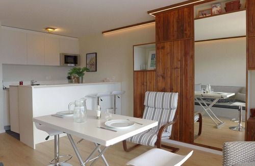Montana Apartamento | Acogedor apartamento para 2 personas con WIFI, TV, balcón, vista panorámica y aparcamiento
