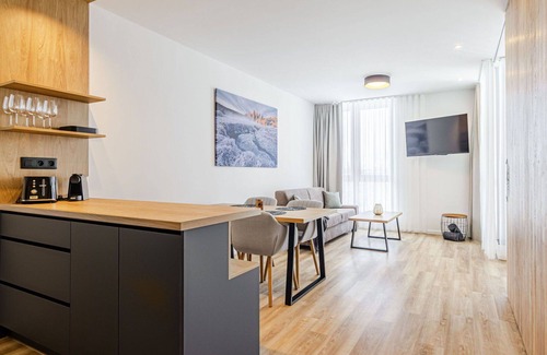 Abertamy Apartamento | Acogedor apartamento para 3 personas con WIFI, A/C, TV y aparcamiento