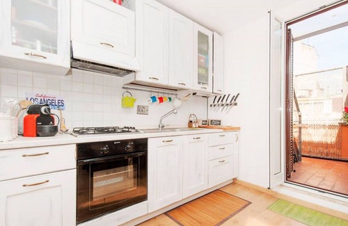 San Lorenzo Apartamento | Bonito apartamento para 3 personas con WIFI, TV y terraza