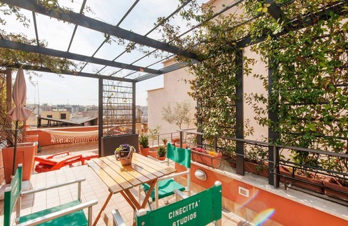 San Lorenzo Apartamento | Bonito apartamento para 3 personas con WIFI, TV y terraza