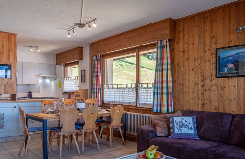 Salins Apartamento | Acogedor apartamento para 6 personas con WIFI, TV, balcón y aparcamiento