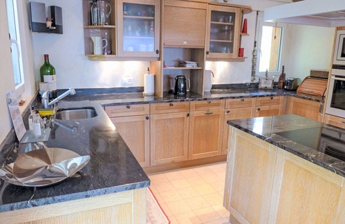 Montana Apartamento | Hermoso apartamento para 8 personas con WIFI, TV, balcón y aparcamiento
