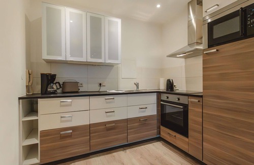 Bad Gastein Apartamento | Precioso apartamento para 6 personas con WIFI, TV, balcón, mascotas permitida y aparcamiento