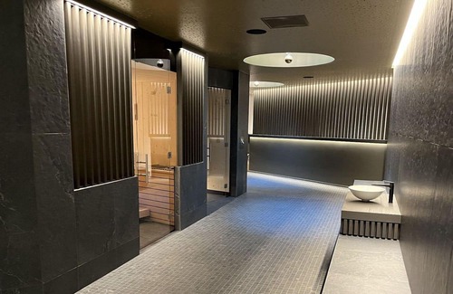 Churwalden Apartamento | Bonito apartamento para 5 personas con TV, balcón y aparcamiento