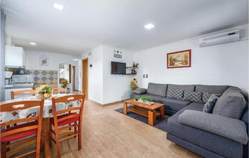 Porec Apartamento | Nice Apartment In Baderna